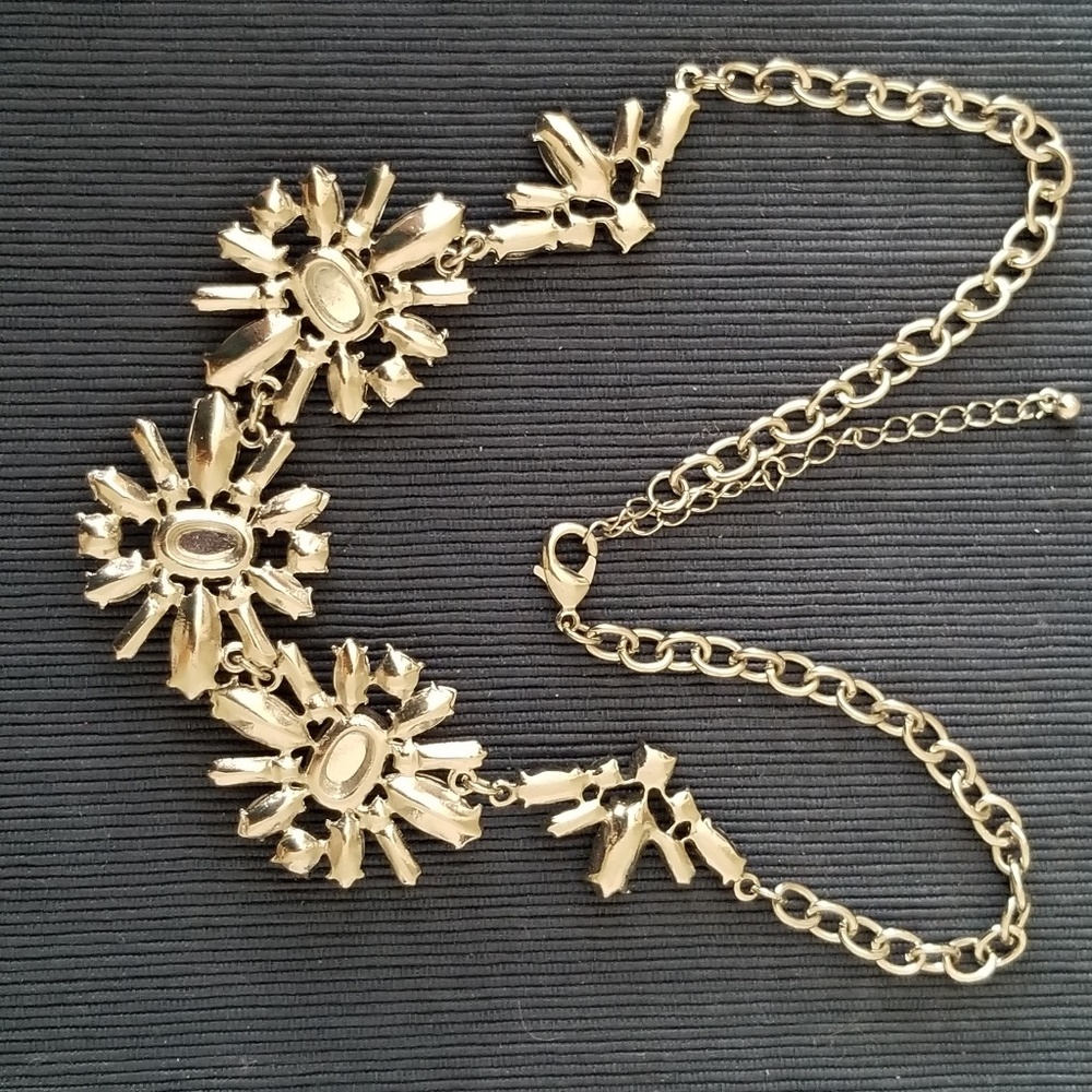 Jeweled Statement Necklace - Picture 7 of 7